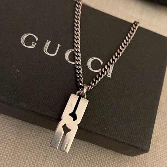 GUCCI INFINITY KNOT SS 925 NECKLACE UNISEX W/BOX 19”/18” - Picture 3 of 7